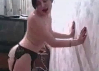 Hound pleasing girl in stockings