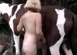 Good animal sex at the farm
